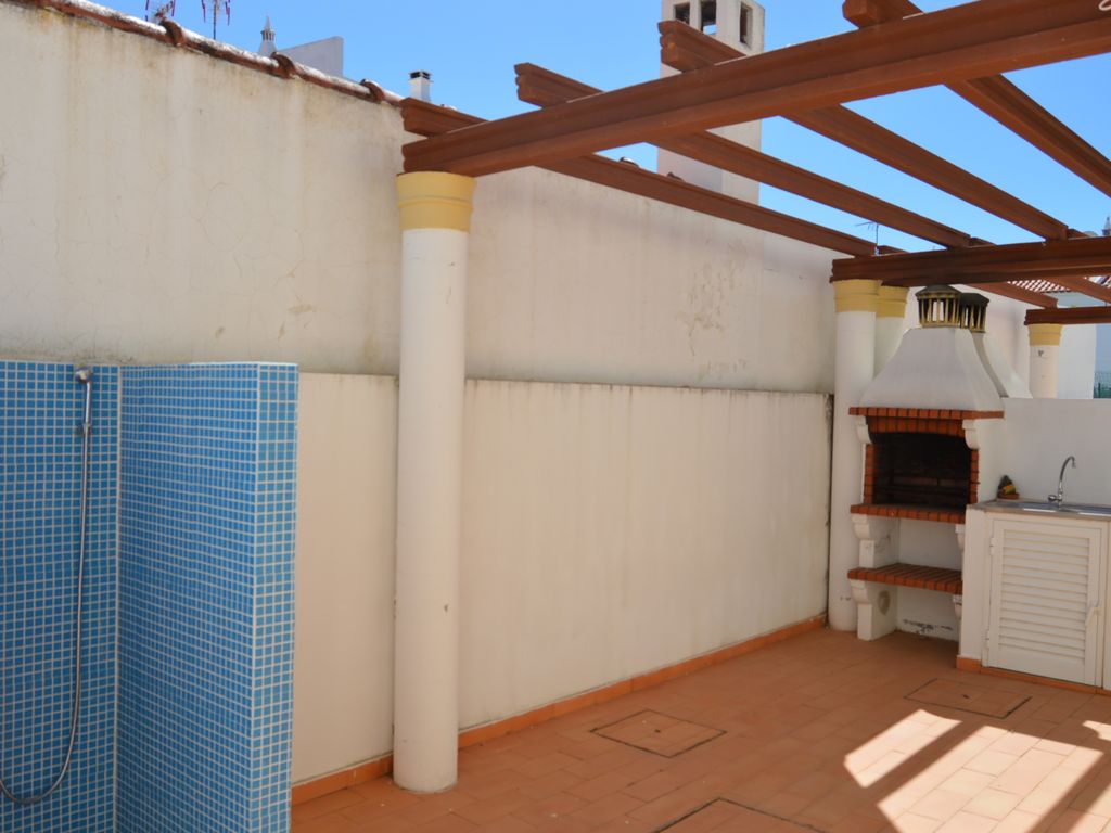 3-bedroom townhouse in Manta Rota rent