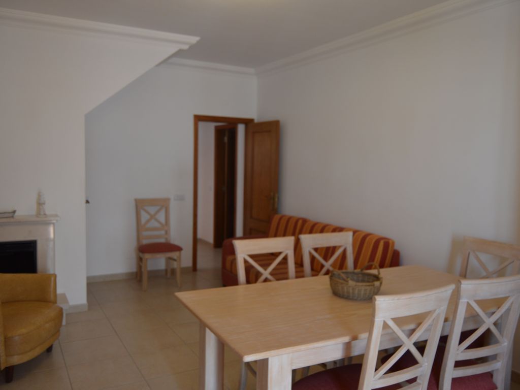 3-bedroom townhouse in Manta Rota rent