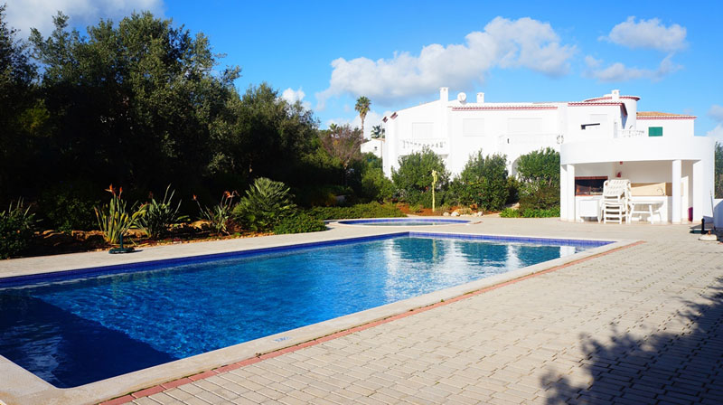 Light and Spacious 1-bedroom Apartments Praia da Luz Light and Spacious 2-bedroom Apartments Praia da Luz for rent