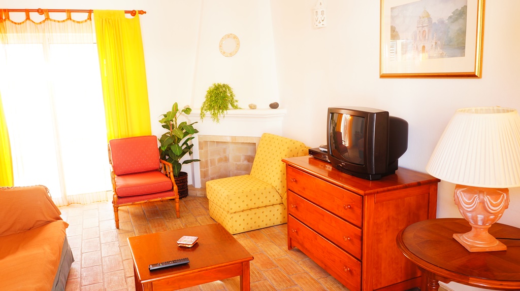 1 and 2-bedroom cottages in the heart of Praia da Luz to rent