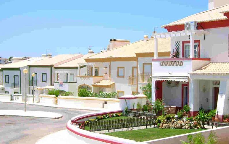 2-bedroom apartment in quiet location in Ferragudo to rent